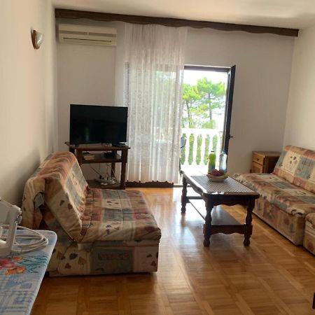 דירות בודווה Apartman Drago Sveti Stefan מראה חיצוני תמונה